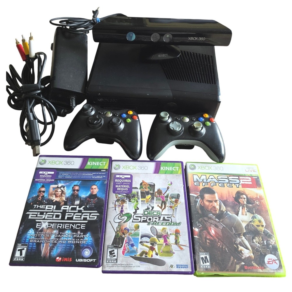 Microsoft Xbox 360 S 4GB Matte Black Console Bundle Kinect 2 Controllers 3 Games
